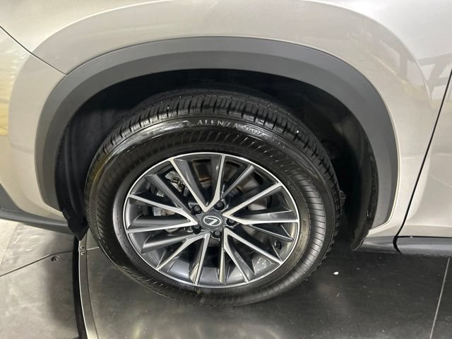 Used 2026 Lexus NX 350h AWD w/ Cold Area Package image 27