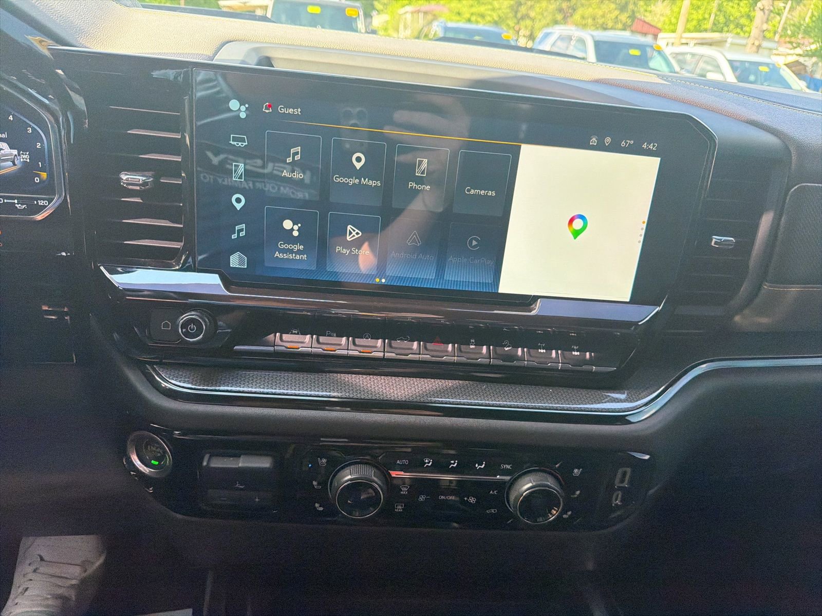 Used 2022 Chevrolet Silverado 1500 ZR2 w/ Technology Package AWD/4WD image 11