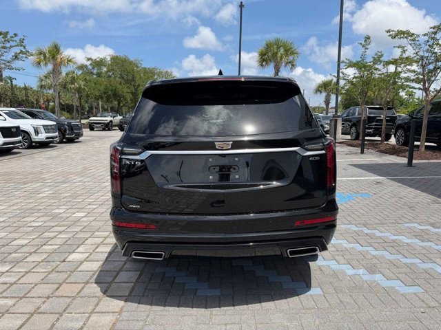 Certified 2025 Cadillac XT6 Sport AWD/4WD image 6