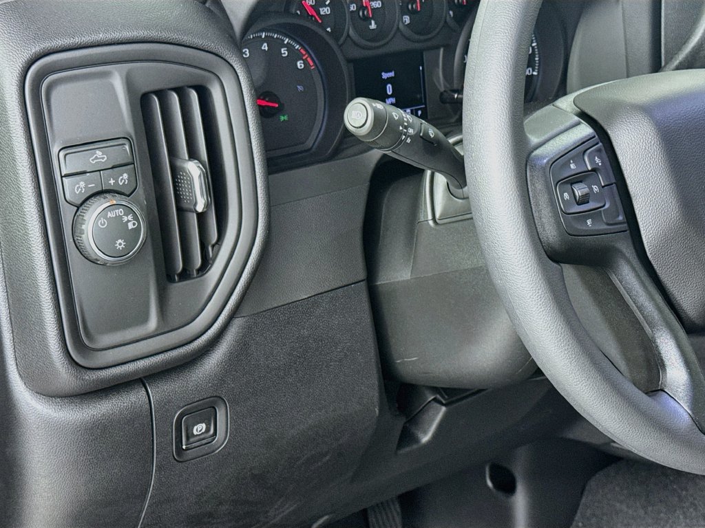 New 2026 Chevrolet Silverado 1500 Custom RWD image 11