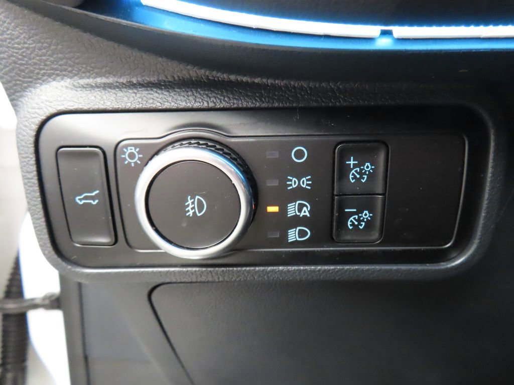 Used 2025 Ford Explorer Platinum w/ LUX Leather Package AWD/4WD image 61