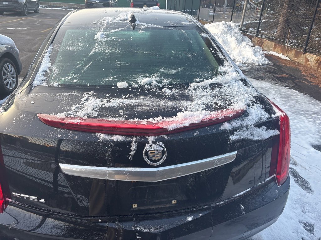 Used 2015 Cadillac XTS Luxury image 3