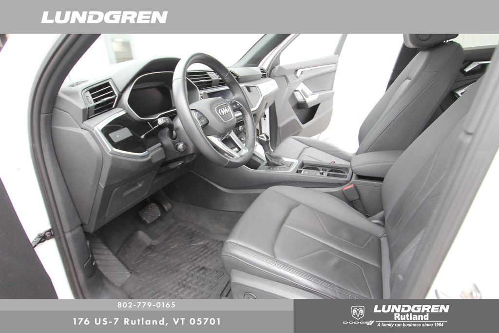 Used 2020 Audi Q3 2.0T Premium AWD/4WD image 25