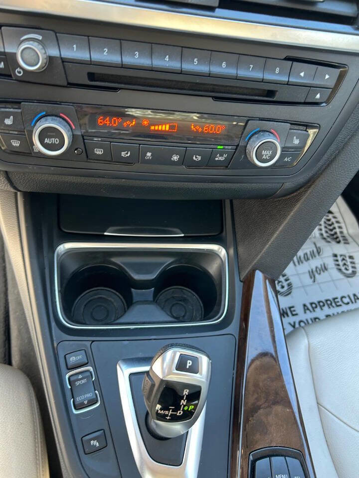 Used 2015 BMW 320i Sedan image 23