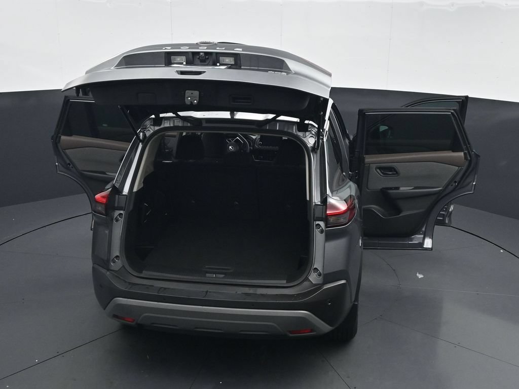 Used 2023 Nissan Rogue S AWD/4WD image 49