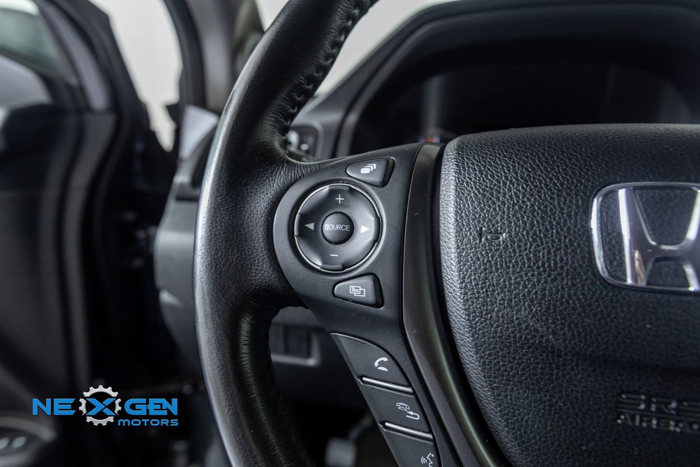 Used 2018 Honda Pilot EX-L image 14