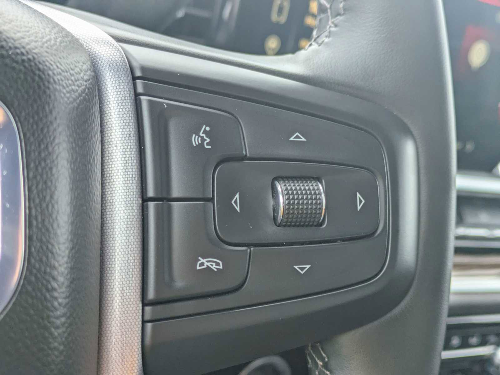 Used 2024 GMC Sierra 1500 Elevation image 26