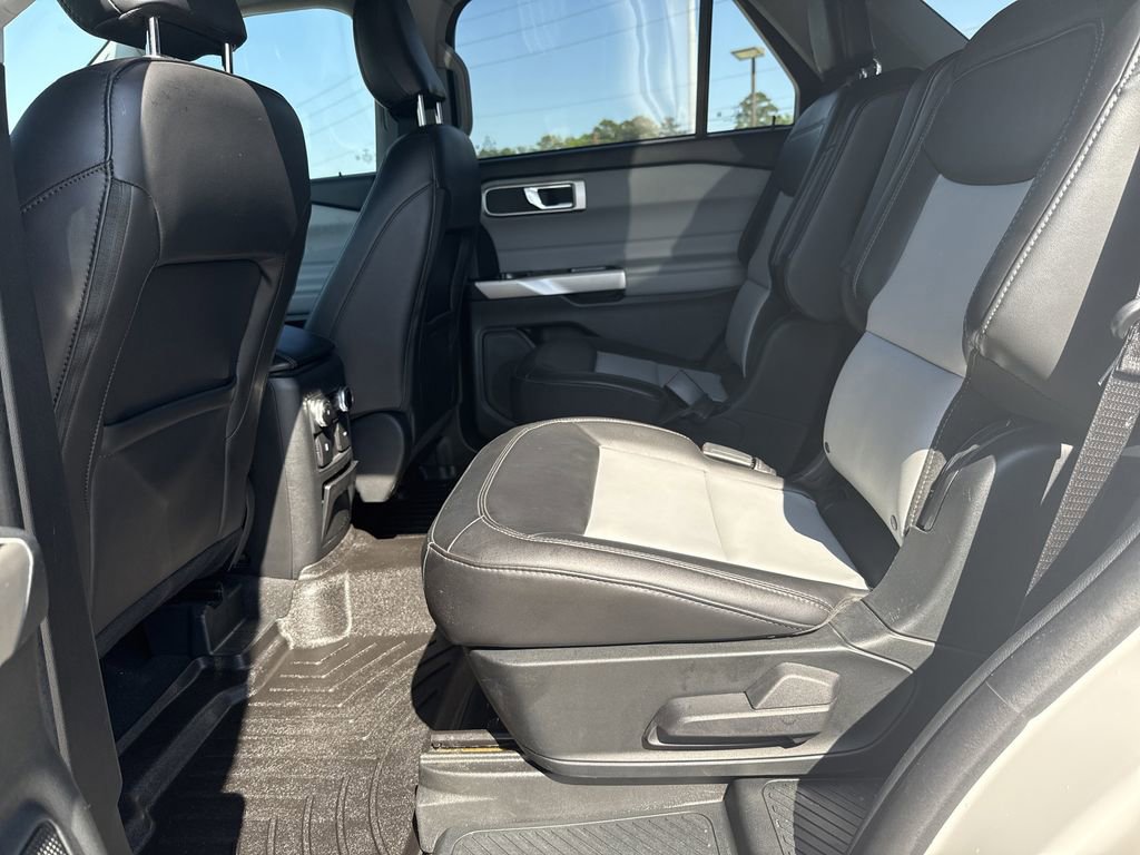 Certified 2023 Ford Explorer XLT w/ Equipment Group 202A image 24