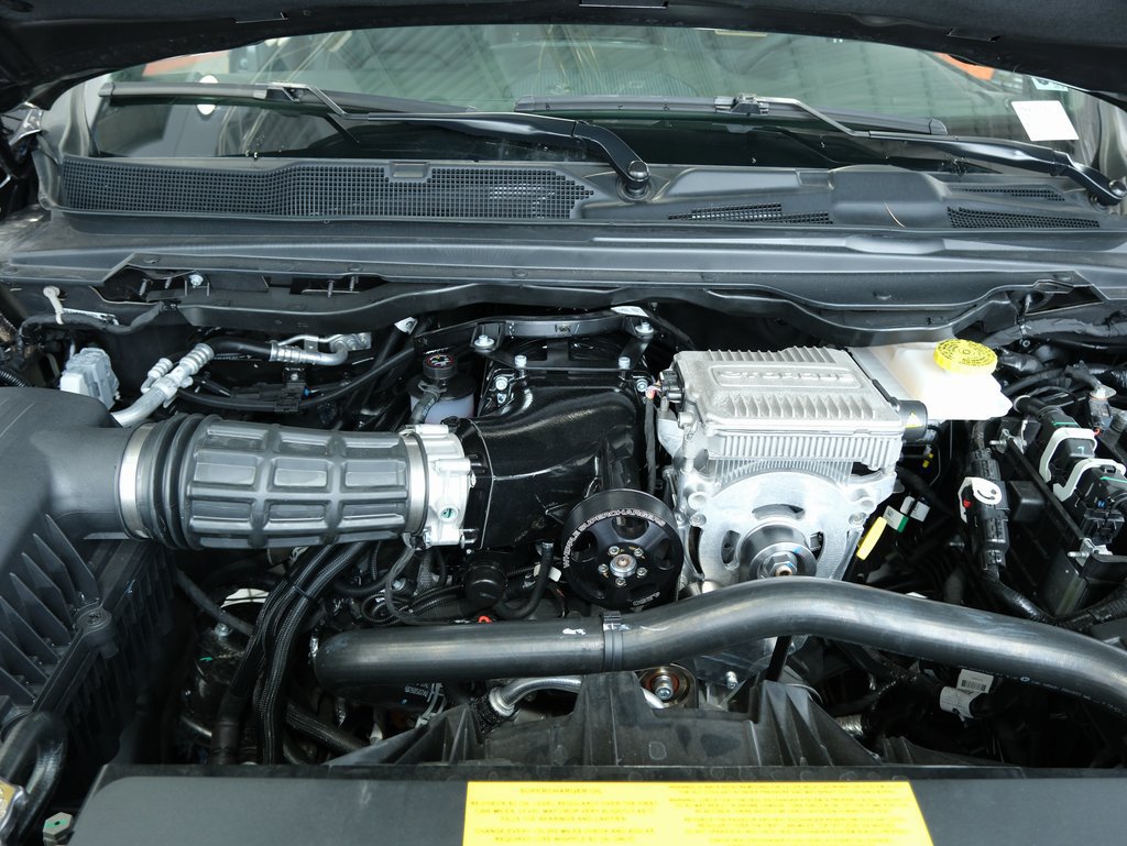 New 2026 RAM 1500 4x4 Crew Cab image 33
