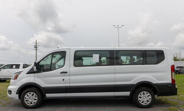 Used 2024 Ford Transit 350 XLT RWD image 9