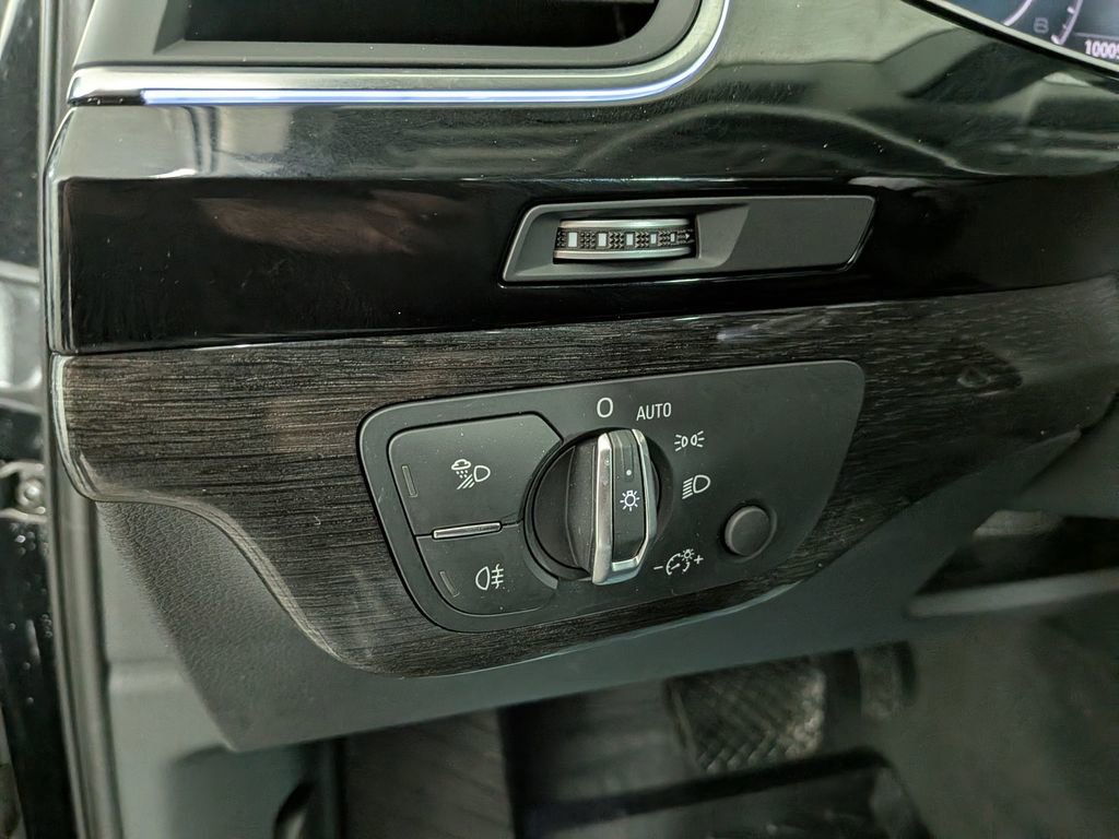 Used 2018 Audi Q7 3.0T Premium Plus w/ Premium Plus Package image 19