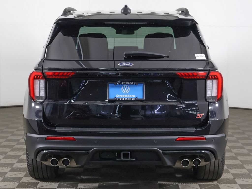 Used 2025 Ford Explorer ST AWD/4WD image 17
