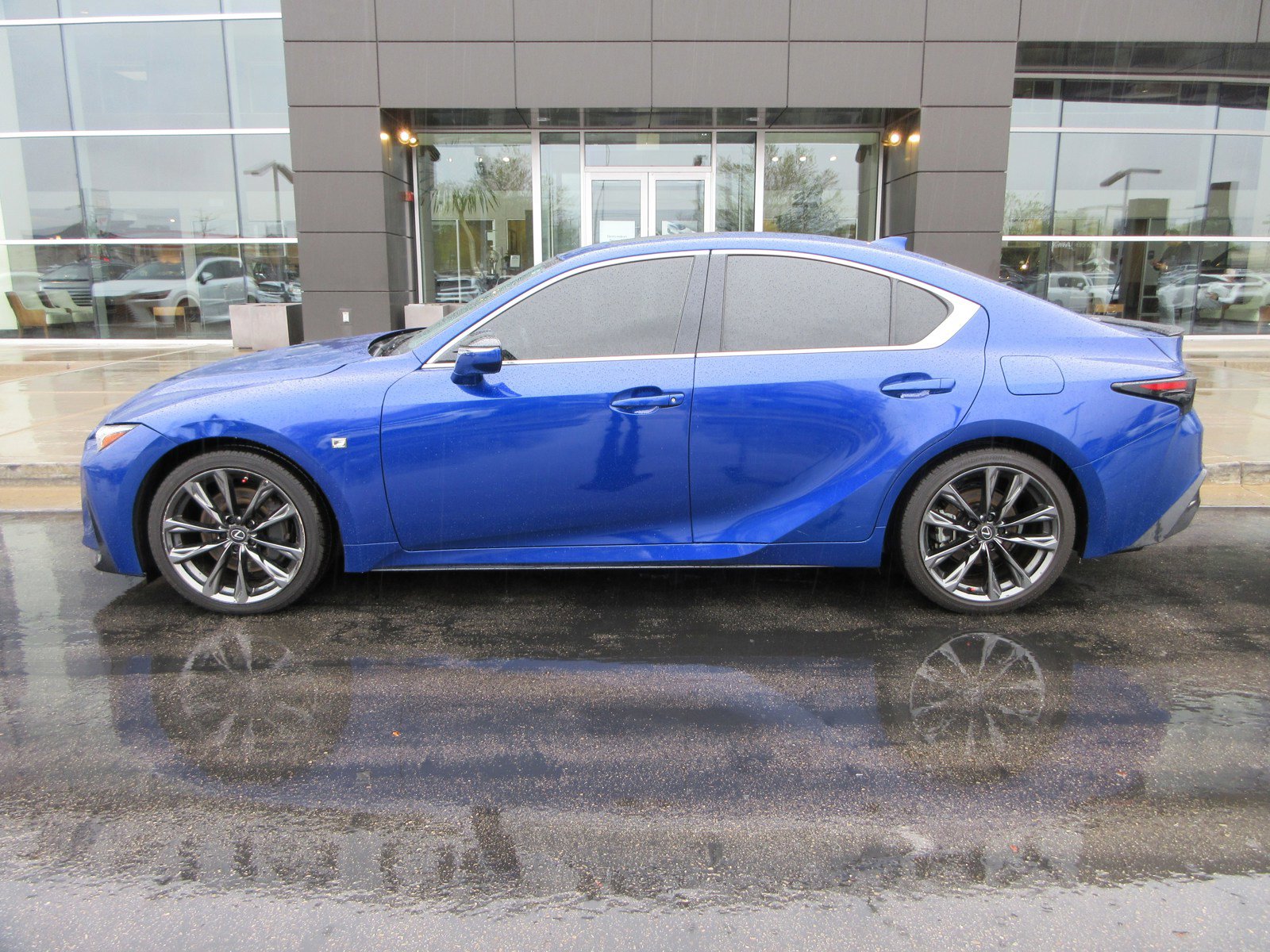 Used 2024 Lexus IS 350 F Sport w/ Memory Package image 4