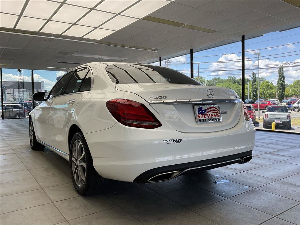 Used 2017 Mercedes-Benz C 300 4MATIC Sedan image 7