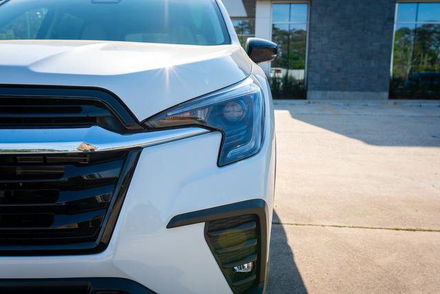 Certified 2025 Subaru Ascent Limited image 3