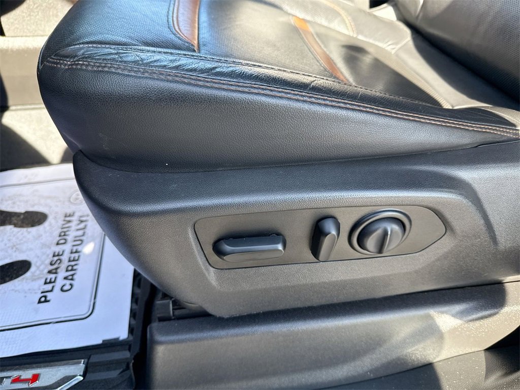 Used 2020 GMC Sierra 1500 AT4 w/ AT4 Premium Package image 12