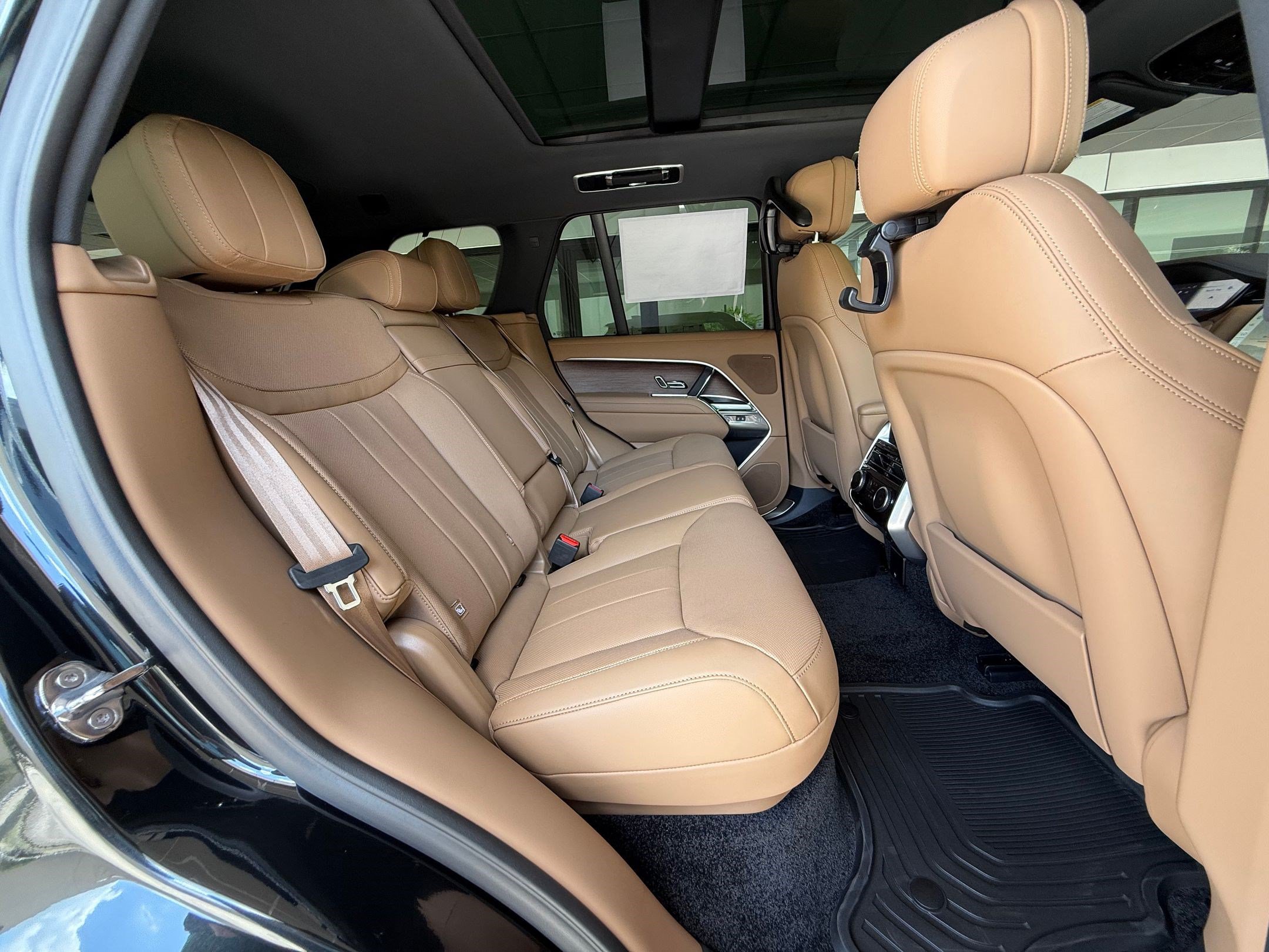 New 2026 Land Rover Range Rover SE AWD/4WD image 27