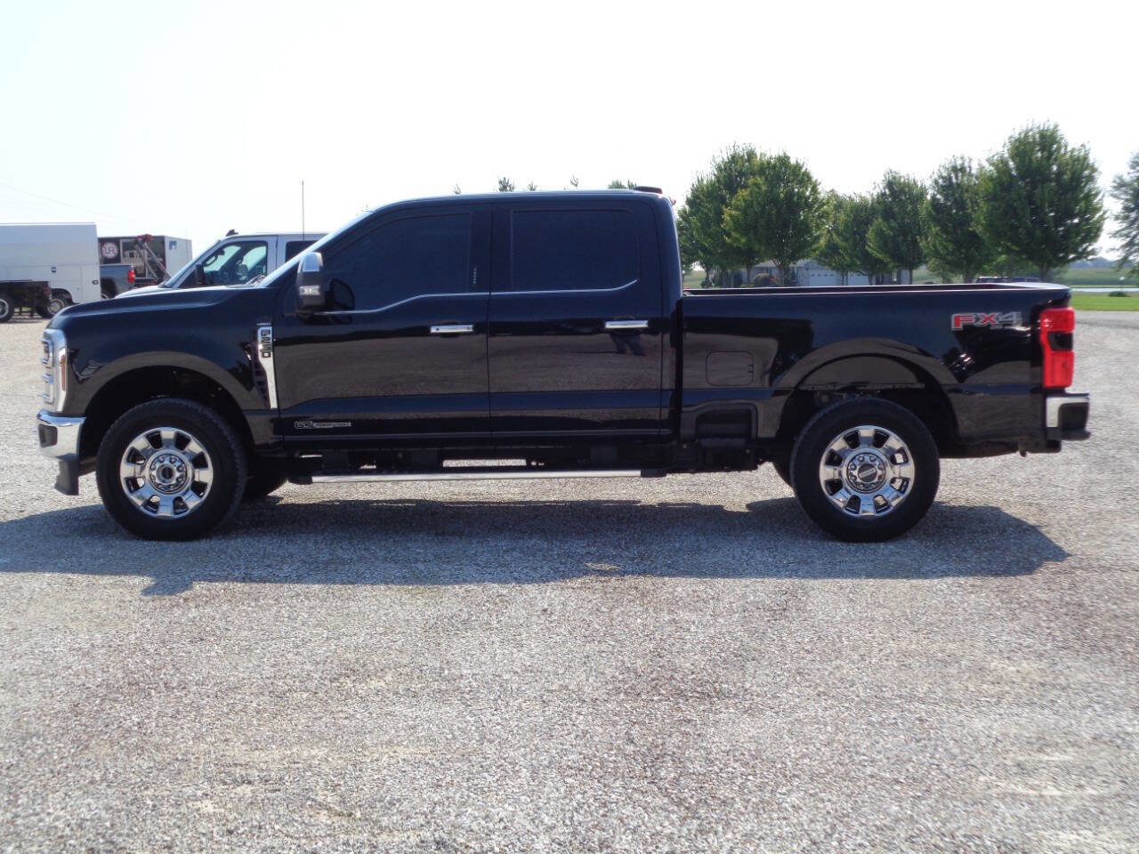 Used 2024 Ford F250 Lariat w/ Chrome Package image 8