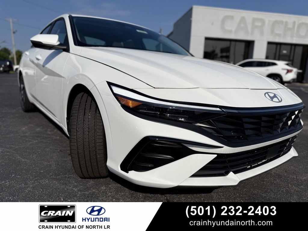 New 2025 Hyundai Elantra Limited image 1