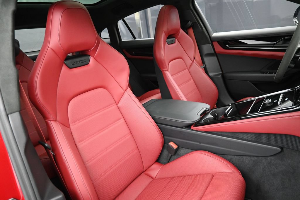 Certified 2026 Porsche Panamera GTS AWD/4WD image 31