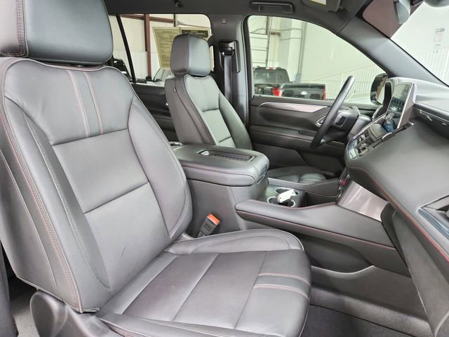 Used 2024 Chevrolet Suburban RST RWD image 40