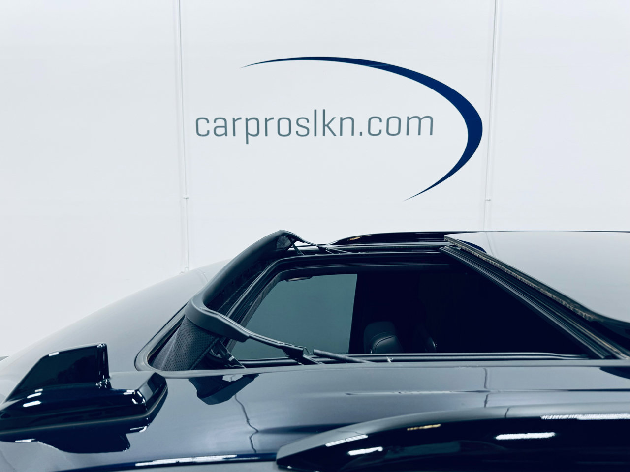 Used 2024 Cadillac Escalade ESV Sport Platinum image 15