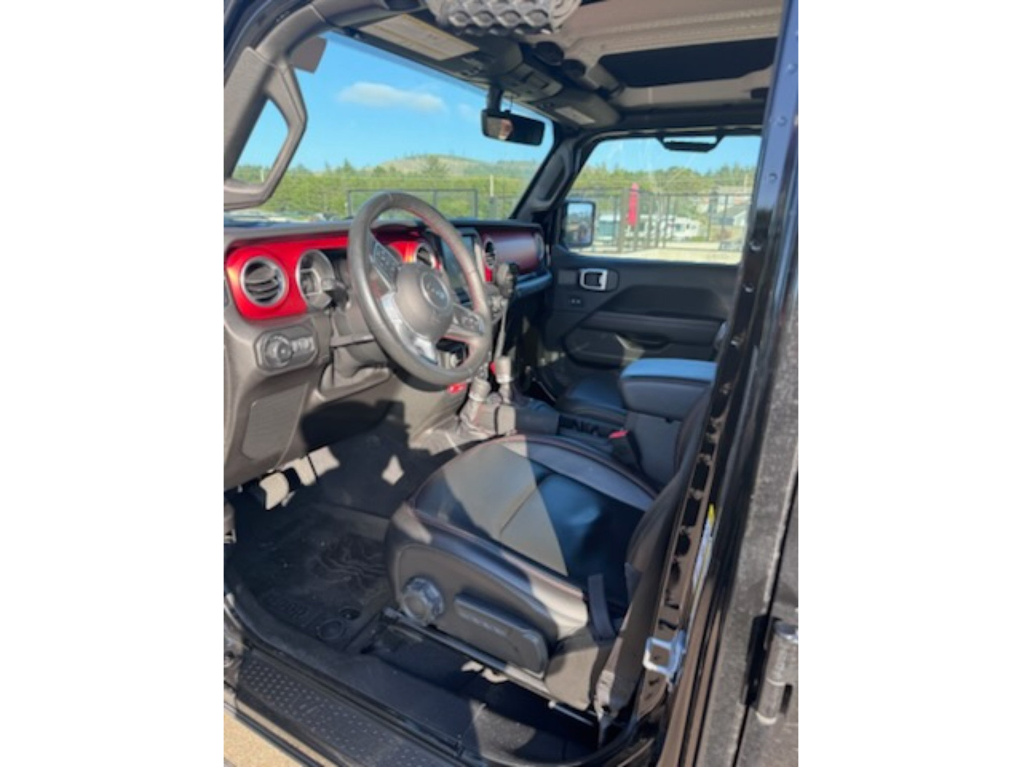 Used 2019 Jeep Wrangler Unlimited Rubicon AWD/4WD image 6