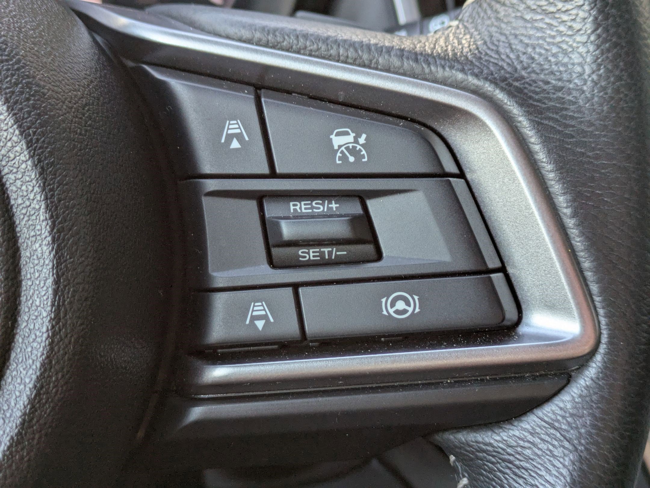 Used 2025 Subaru Outback Premium image 14