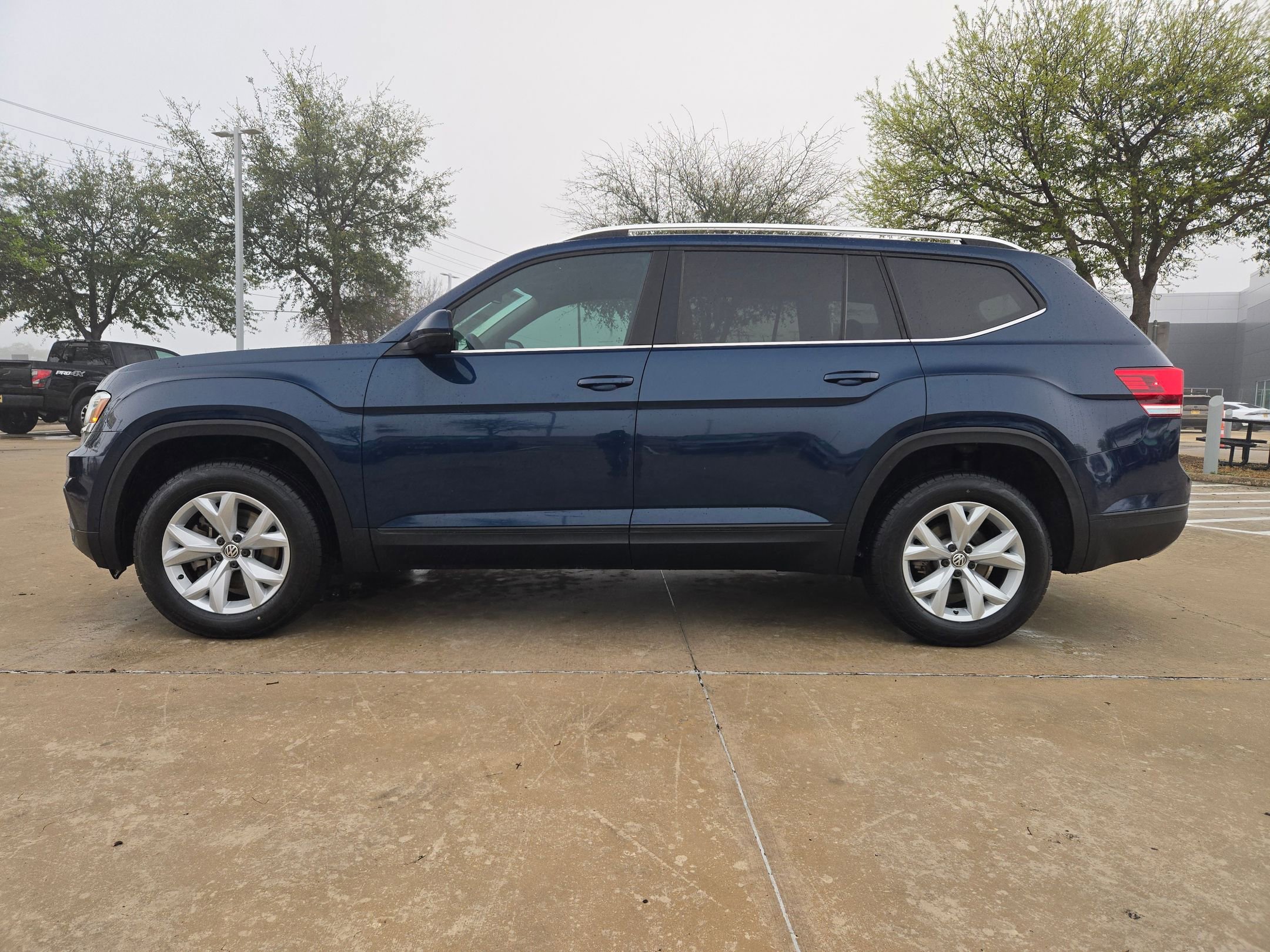 Used 2018 Volkswagen Atlas S image 4