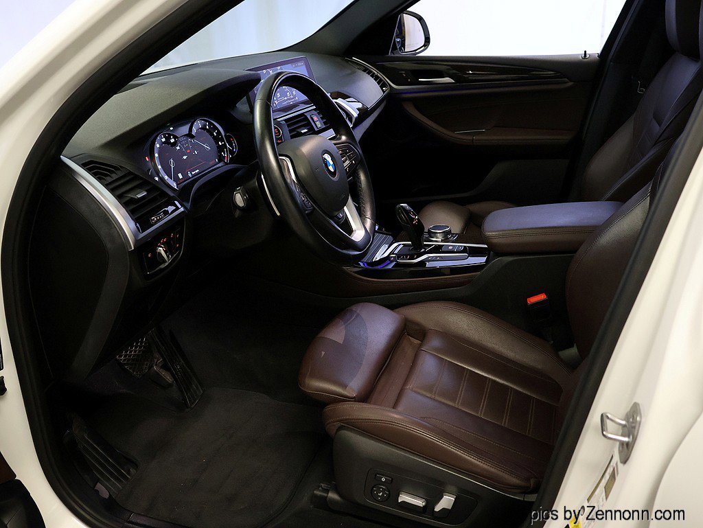 Used 2019 BMW X4 xDrive30i w/ Premium Package image 11