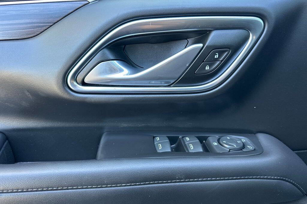 Used 2024 Chevrolet Suburban LS w/ Driver Alert Package image 11