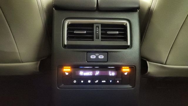 New 2026 MAZDA CX-90 Plug-In Hybrid w/Premium Sport AWD/4WD image 31