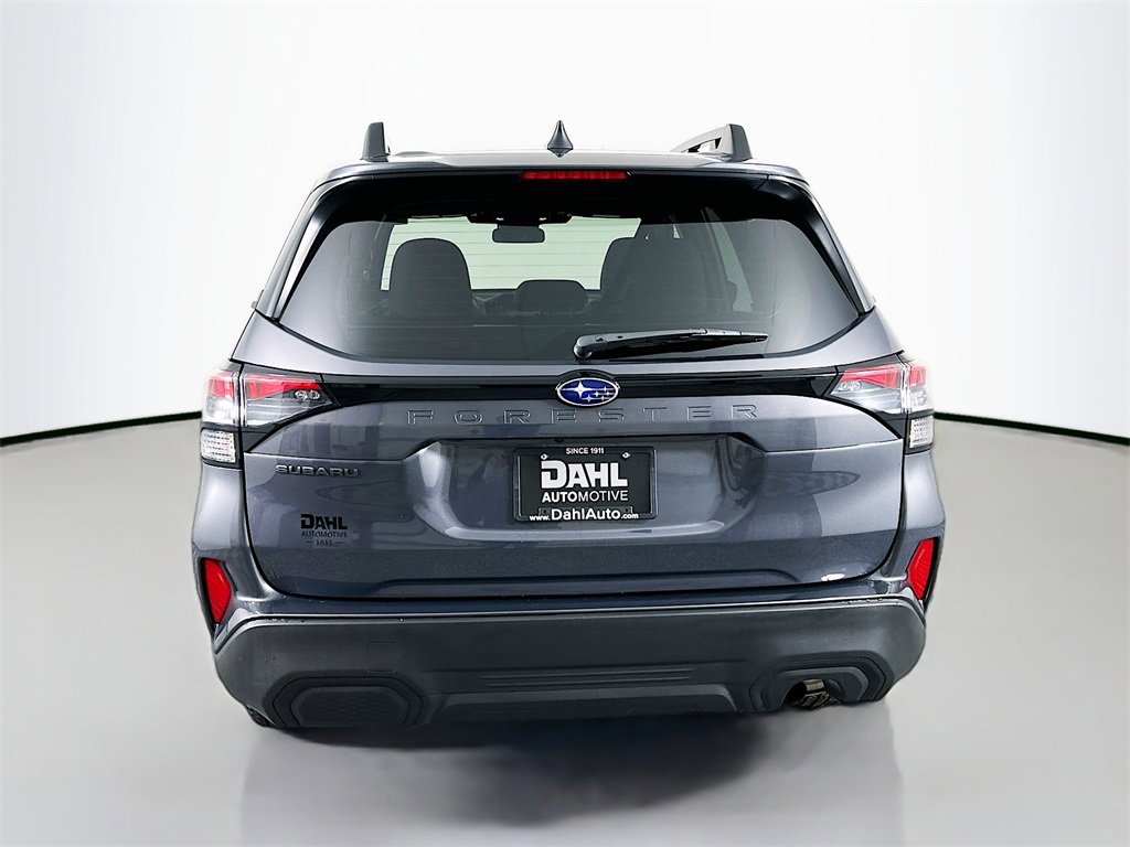 Used 2025 Subaru Forester Premium image 10