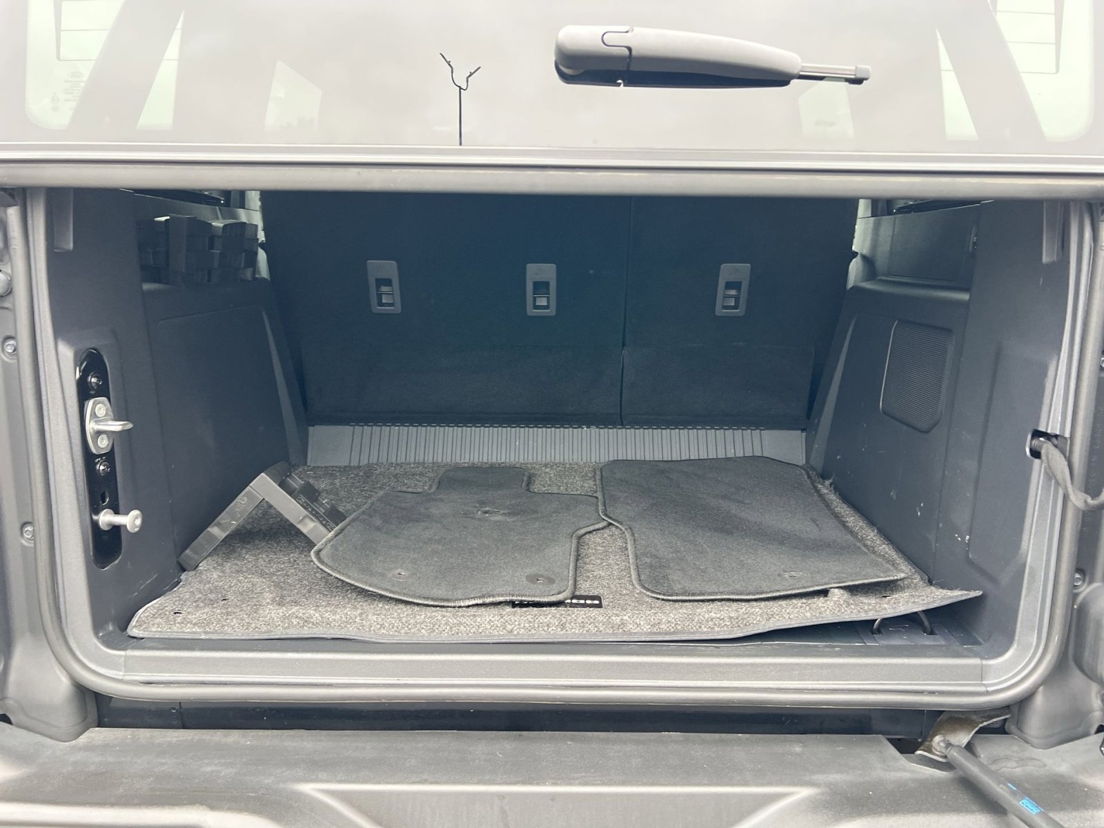 Used 2024 Ford Bronco Big Bend image 25