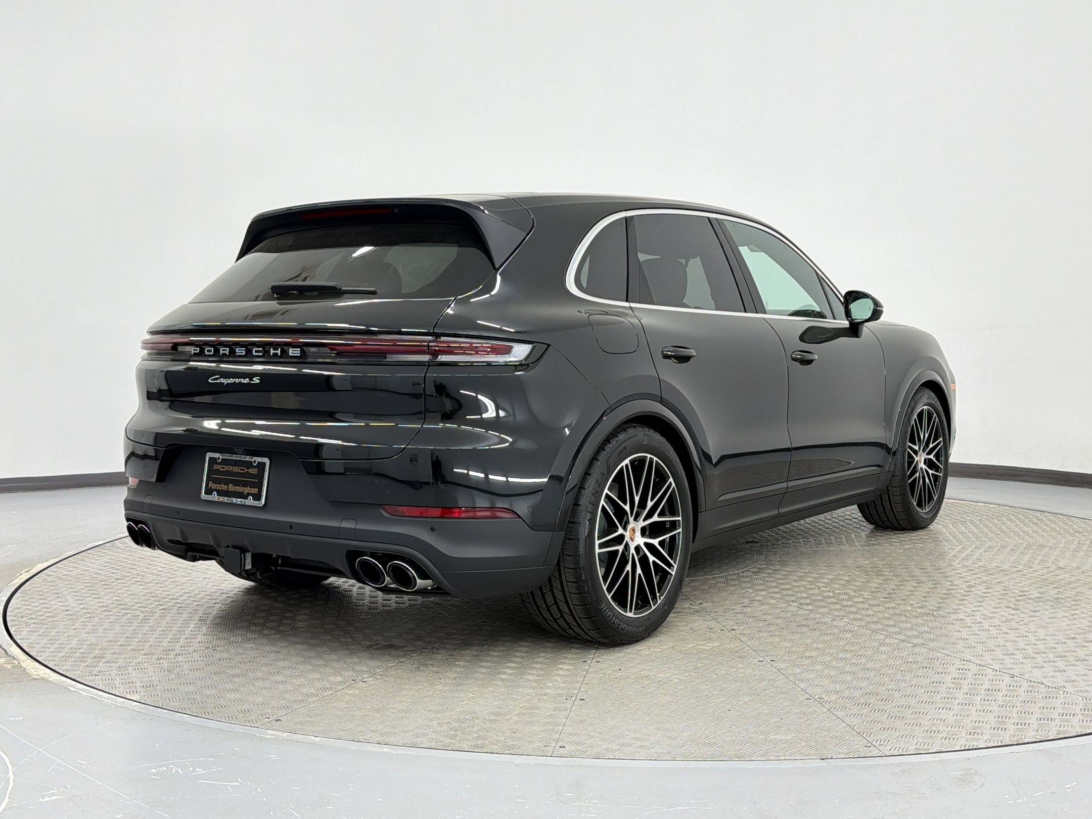 New 2026 Porsche Cayenne S AWD/4WD image 9