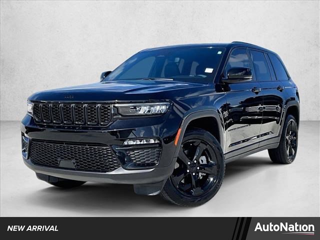 Used 2024 Jeep Grand Cherokee Limited w/ Black Appearance Package