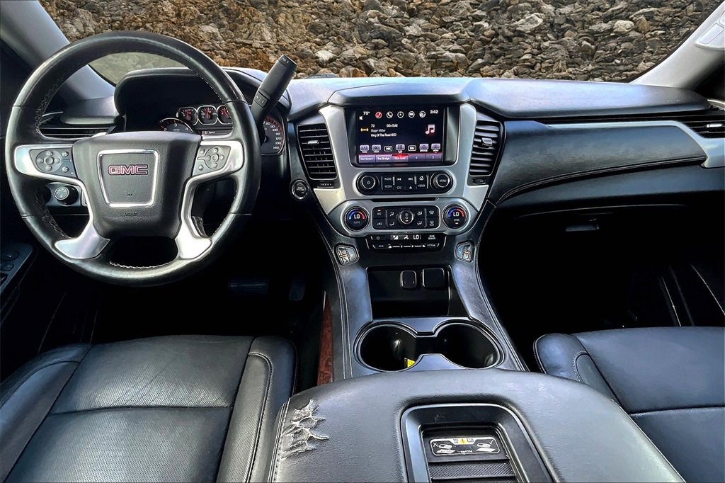 Used 2016 GMC Yukon SLT w/ Open Road Package image 15