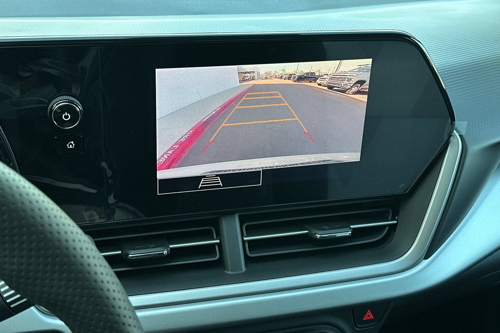 New 2026 Chevrolet Trax RS w/ Driver Confidence Package FWD image 19
