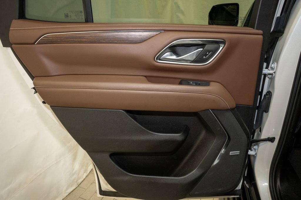 Used 2023 Chevrolet Tahoe High Country w/ Premium Package 2 image 12