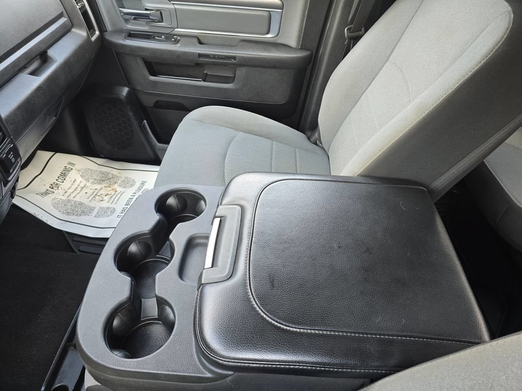 Used 2023 RAM 1500 Classic SLT w/ Protection Group AWD/4WD image 21