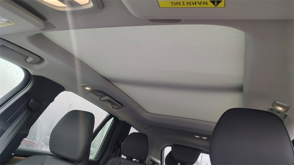 New 2026 Volvo XC90 B5 Plus image 25