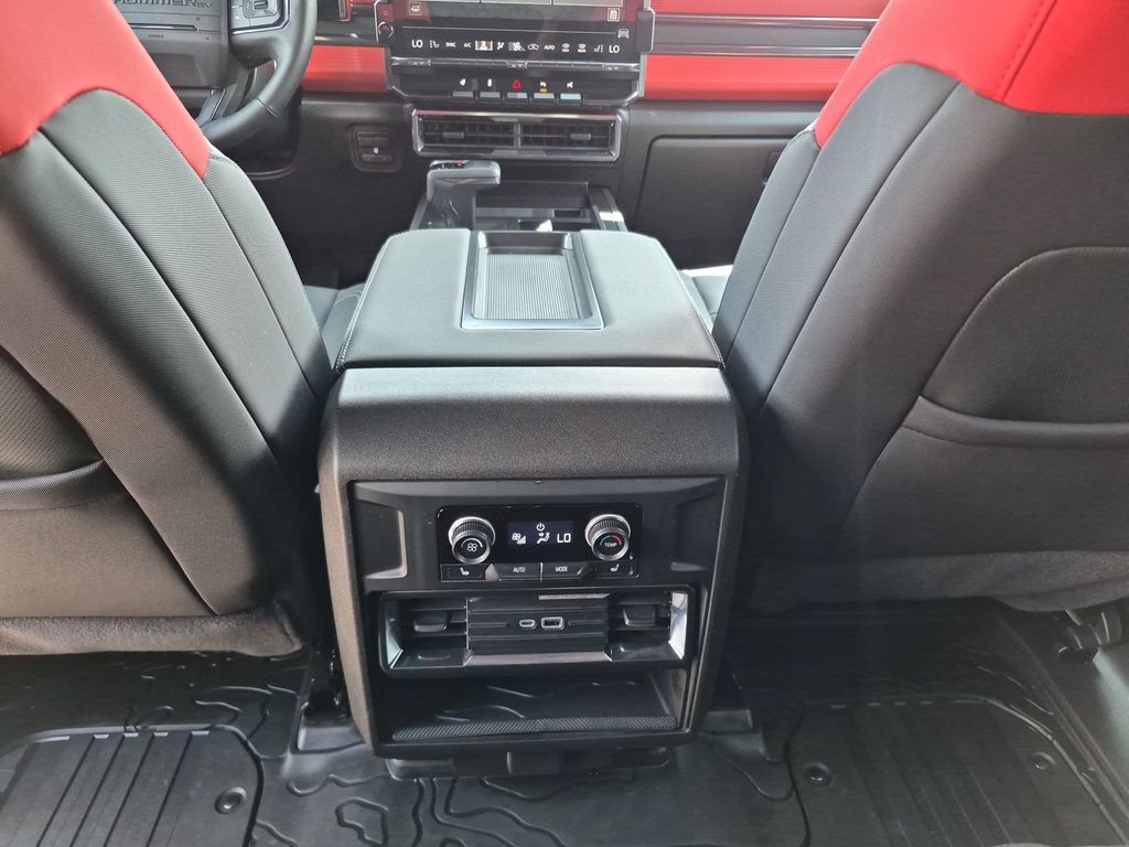 Used 2026 GMC Hummer EV 3X AWD/4WD image 33