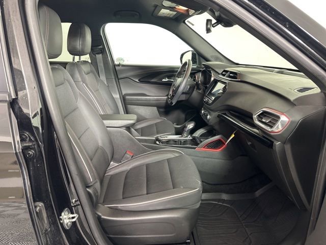 Used 2023 Chevrolet TrailBlazer RS w/ Convenience Package image 14