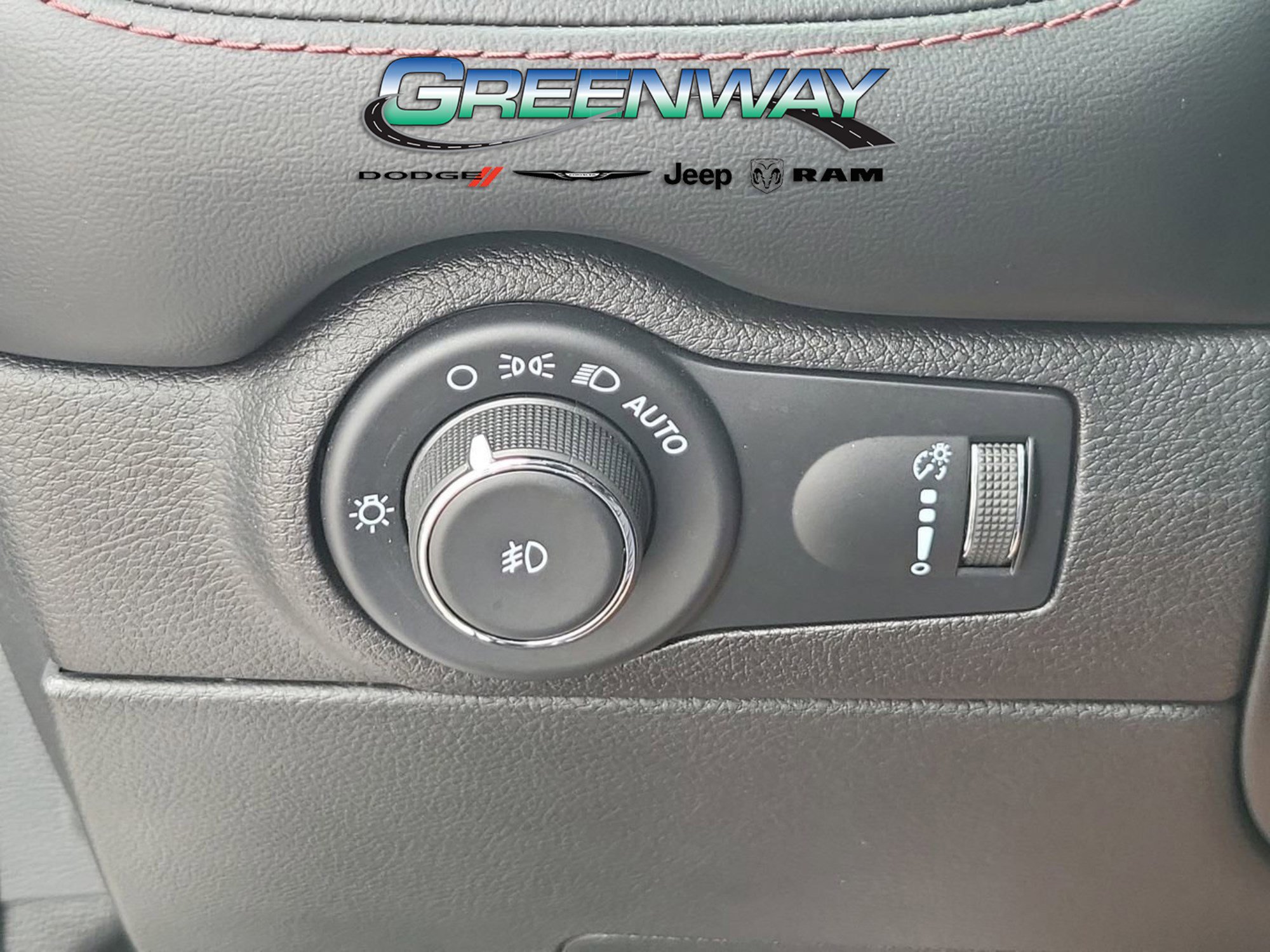 Used 2021 Dodge Durango R/T w/ Blacktop Package image 27