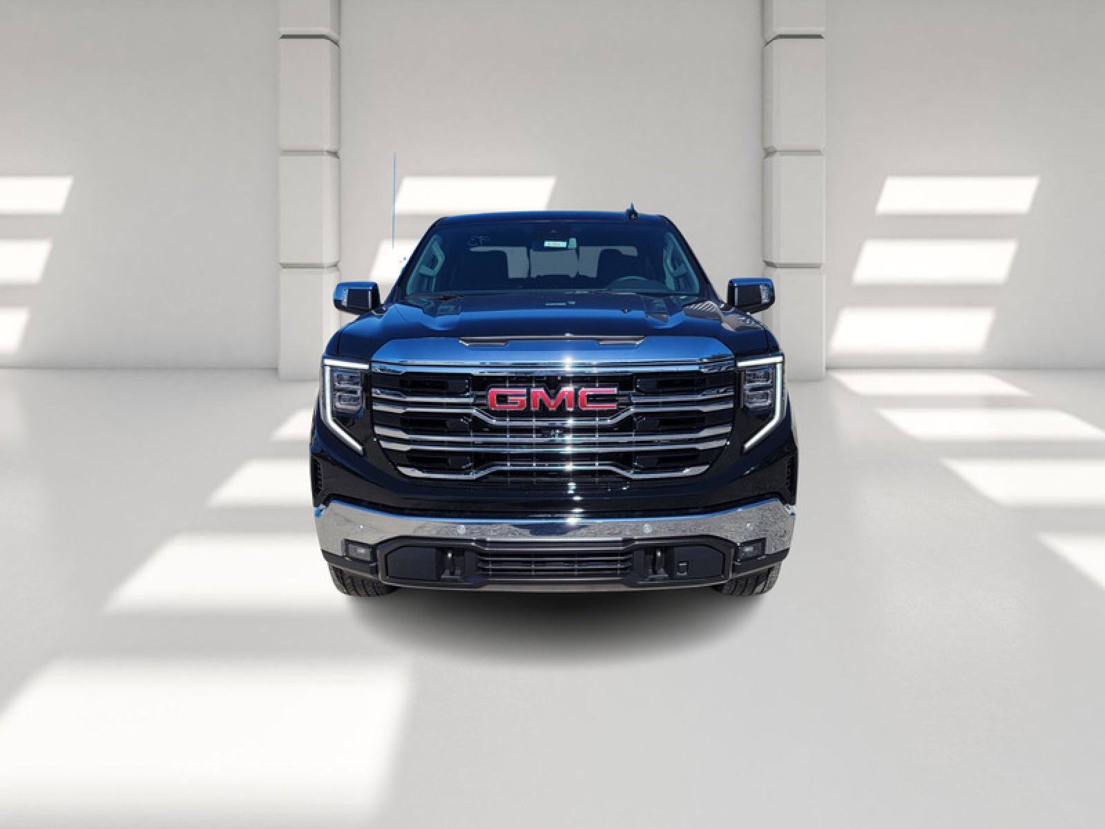 New 2026 GMC Sierra 1500 SLT w/ SLT Premium Plus Package image 2