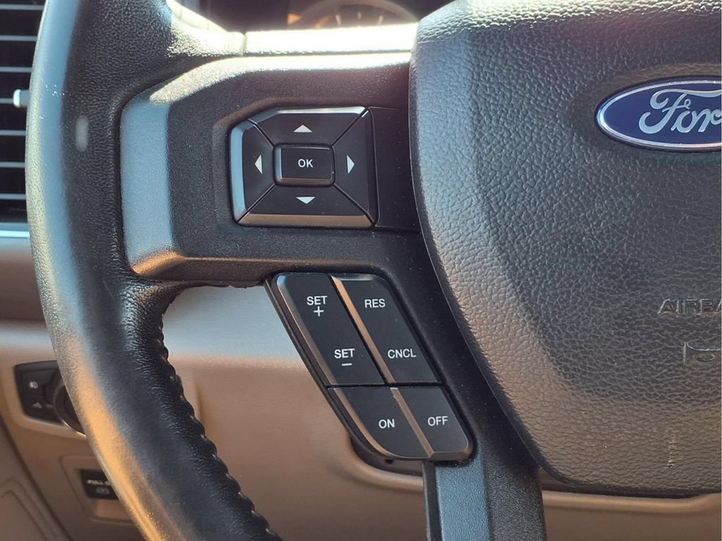 Used 2018 Ford F150 XLT w/ Equipment Group 302A Luxury AWD/4WD image 13