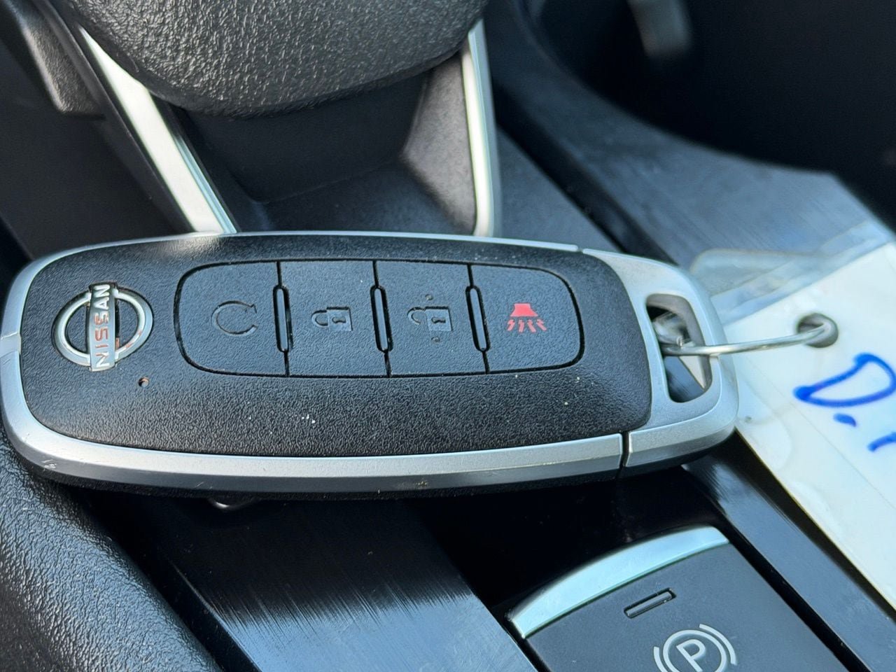 Certified 2023 Nissan Rogue SV FWD image 41