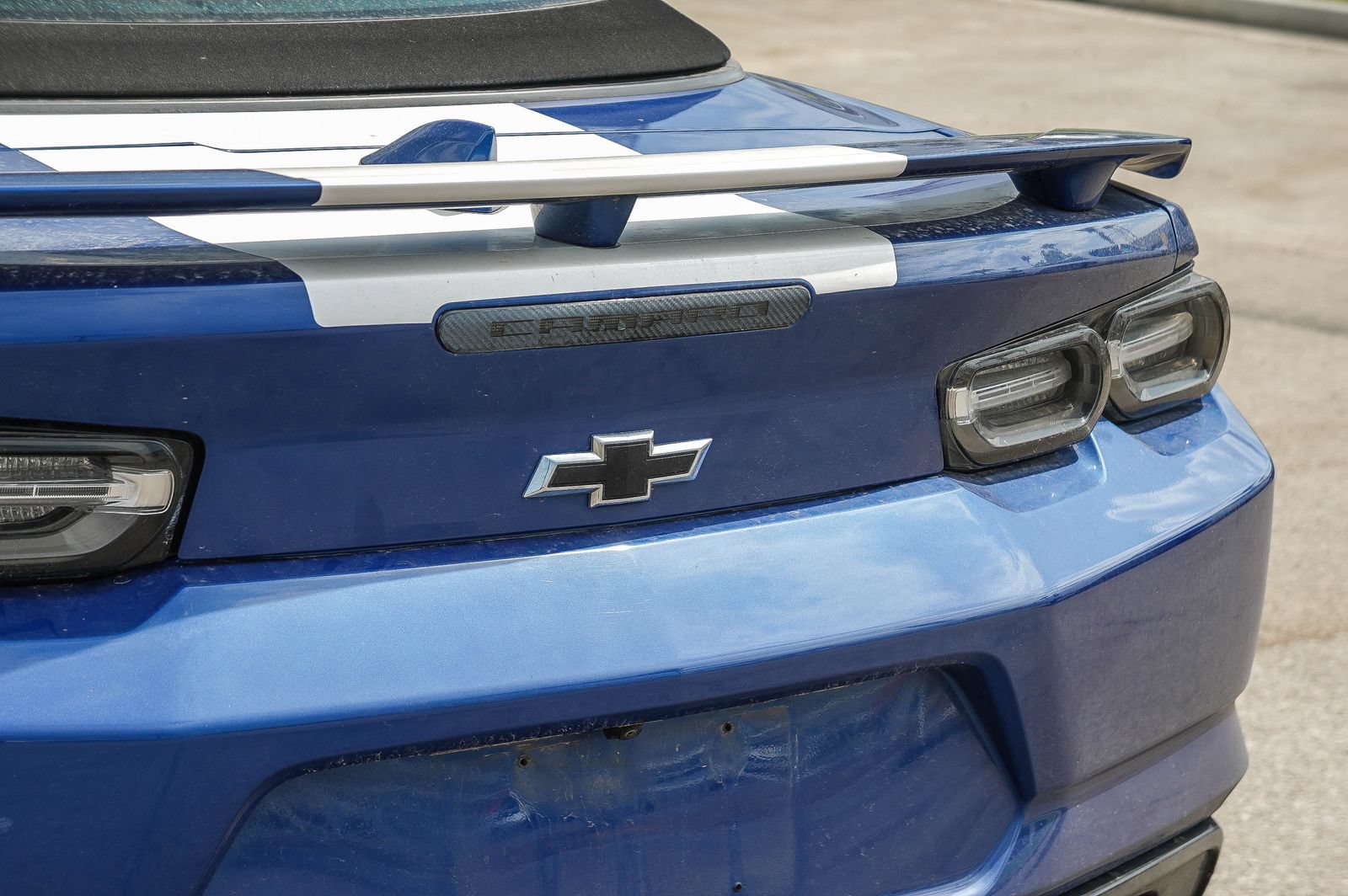 Used 2023 Chevrolet Camaro LT w/ RS Package RWD image 8