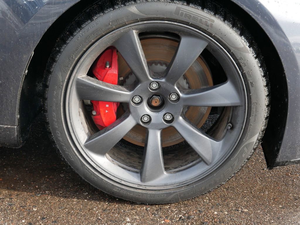 Used 2024 Tesla Model 3 Performance image 7