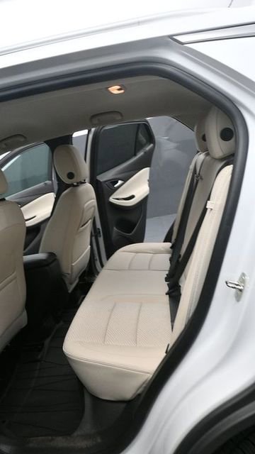 Used 2020 Buick Encore GX Essence AWD/4WD image 16